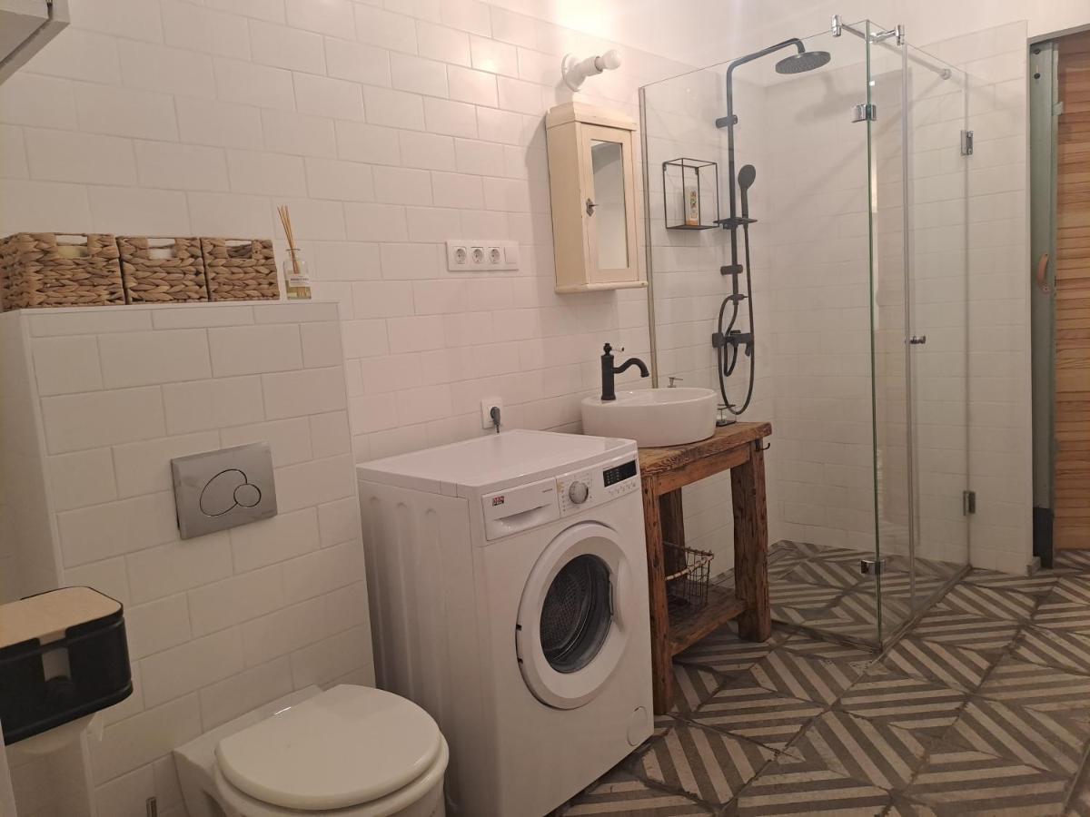 Par Par Apartment *